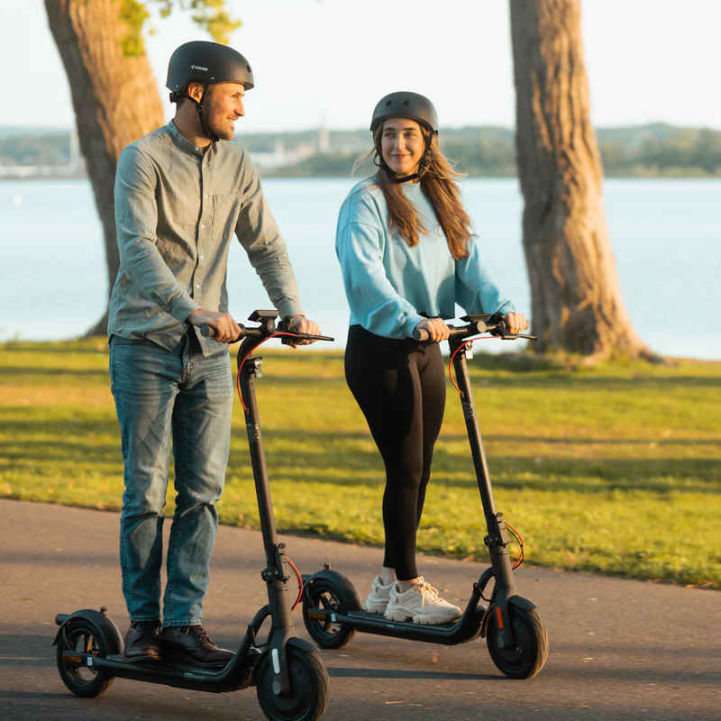 NAVEE V50 Electric Scooter Review